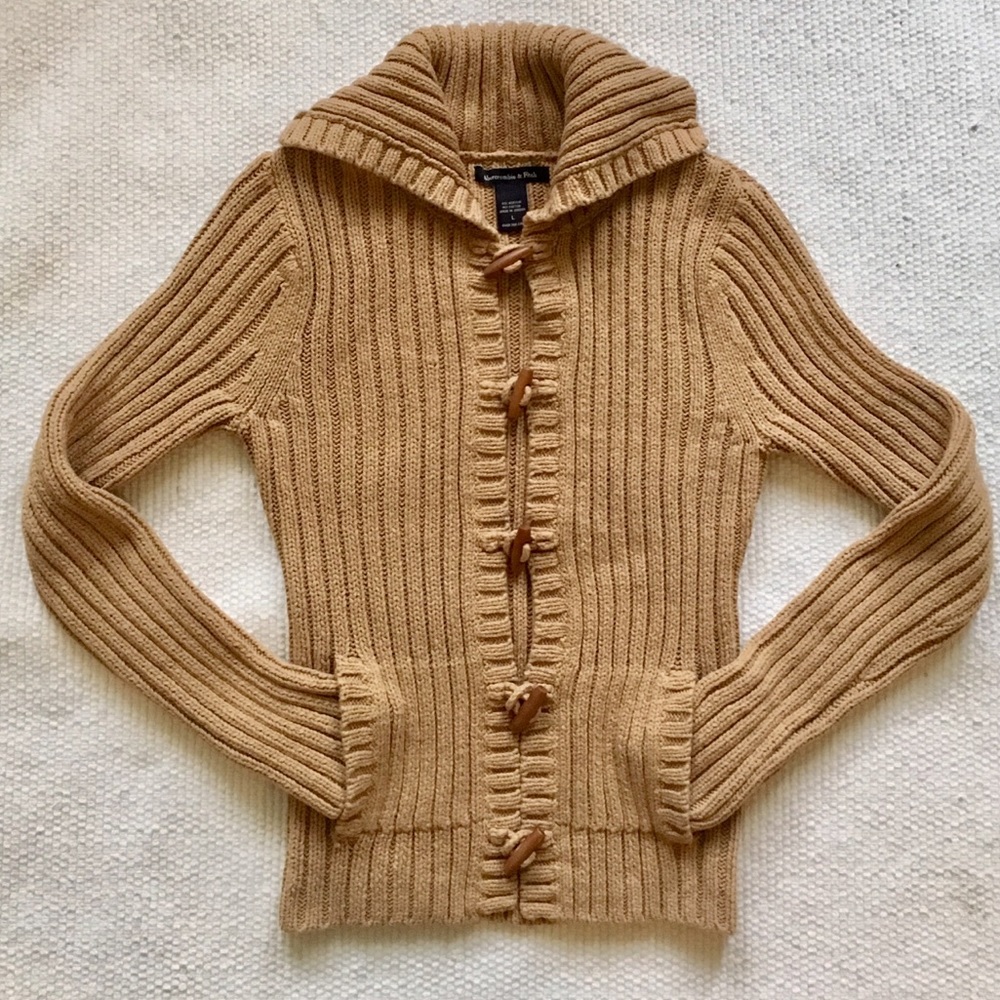 Toggle Close Cable Knit Sweater, Nice Boho Style! - image 3